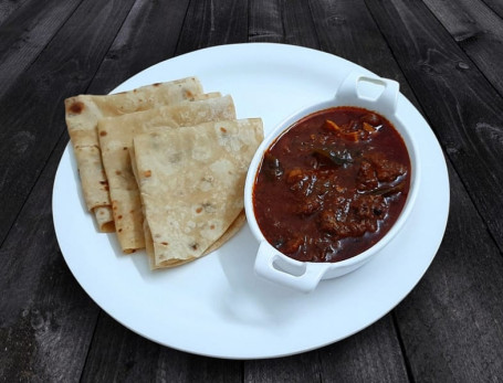 3 Chapati Beef Curry