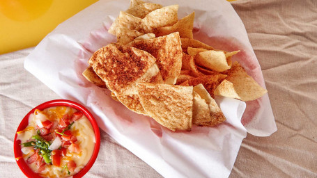 Chips De Queso Con Carne Molida Condimentada