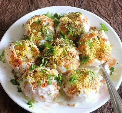 Curd Poori [8Pcs]