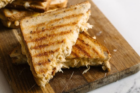 Chicken And Chees Sandwich