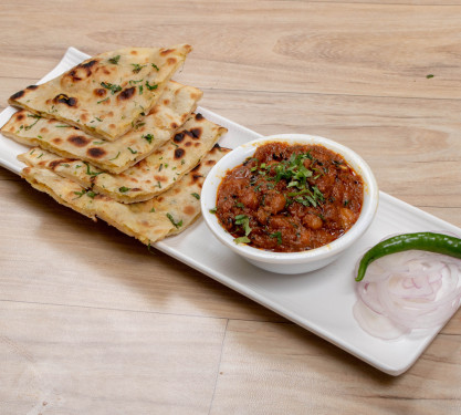 Chole With Mix Kulcha