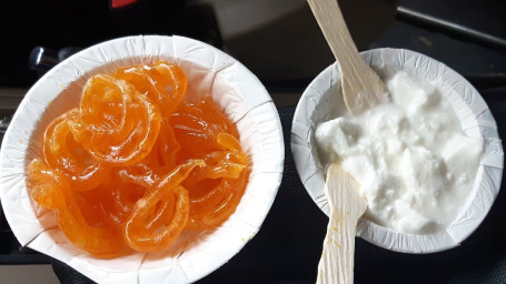 250Gm Jalebi 200Gm Dahi