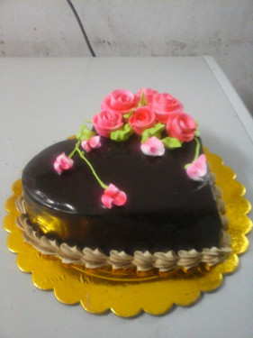 Choclatate Cake (1Kg)