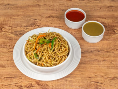 Veg . Chow Mein Half