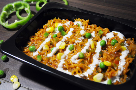 Cheesy Vegetable Maggi