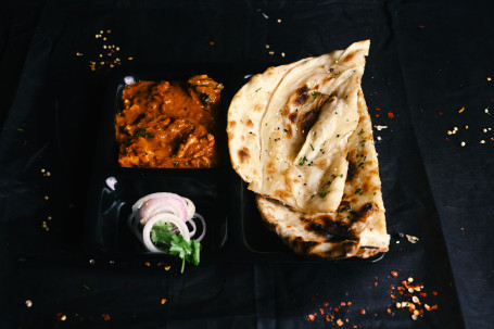 Paneer Butter Masala With 1 Lachcha Paratha
