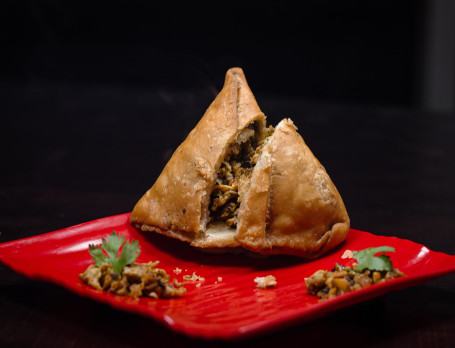 Egg Bhurji Samosa