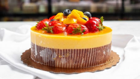 Mango Passion M. Cake