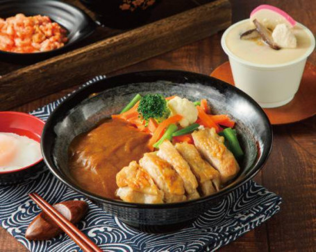 咖哩雞肉丼 Chicken Donburi With Curry