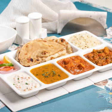 Dal Tadka Kadai Paneer Thali