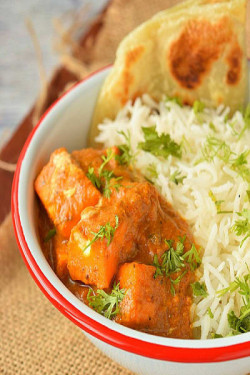 Kadhai Paneer With 2 Roti And Salad