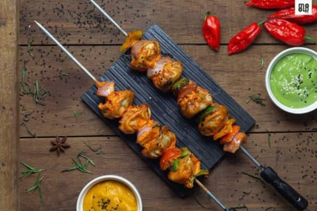 Cottage Cheese (Paneer) Momo Tandoori