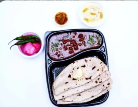 Rajma Masala(300G)+4 Butter Tawa Roti+ Bundi Rayta/Gulab Jamun