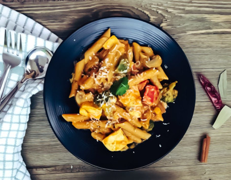 Whole Wheat Pasta With Paneer