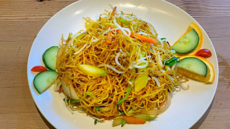 Seasonal Green Chow Mein