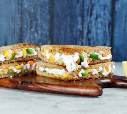 Tandoori Paneer Loaded Sandwich