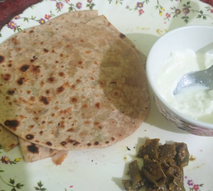 2 Sattu Paratha Curd Pickle