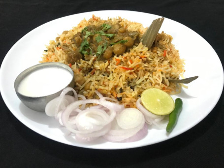 Pindi Chole Dum Biryani