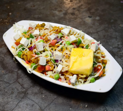 Butter Masala Maggi (Plate)