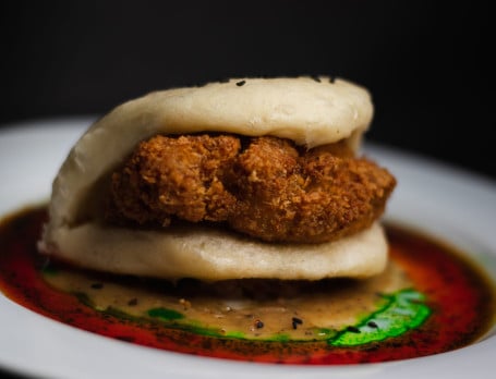 Southern Fried Chicken Bao With Southern Sauce