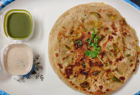 1 Aloo Pyaz Paratha With Green Chutney