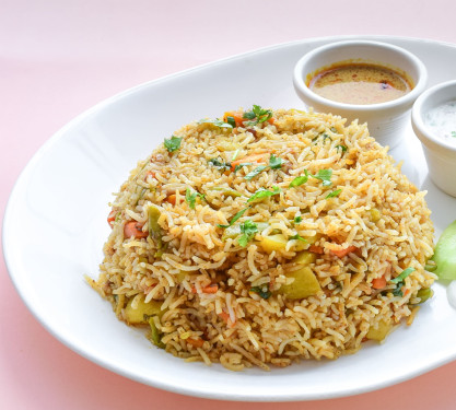 Veg Handi Biryani (With Gravy)