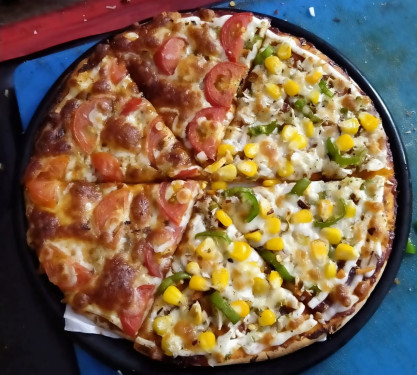 8' Two Face Pizza, Medium Size Qt Spl.