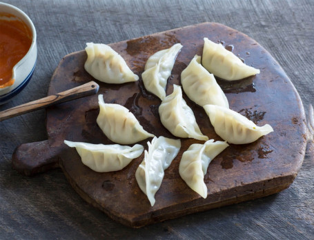 Paneer Cheese Momo (10 Pc)