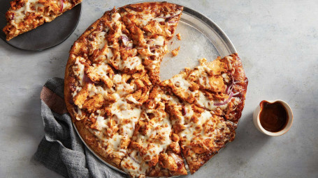 Desi Bbq Chicken Pizza