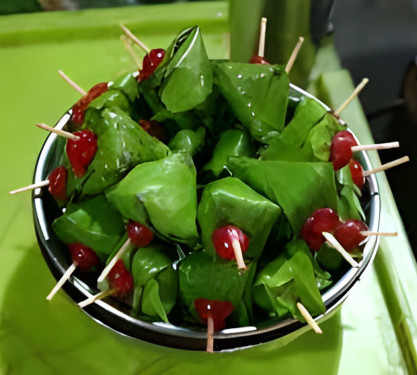 10 Sada Paan