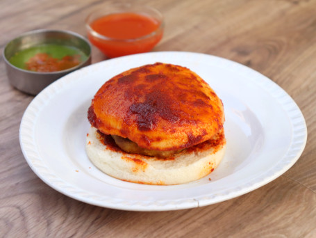 Butter Masala Vada Pav (Spicy)