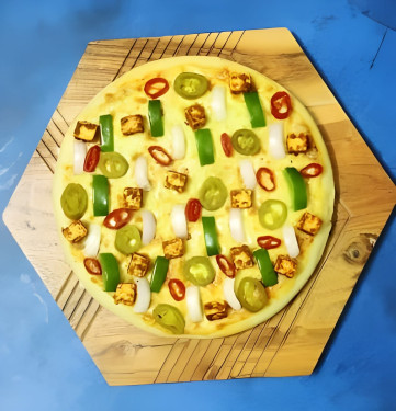 12 Barbeque Paneer Pizza