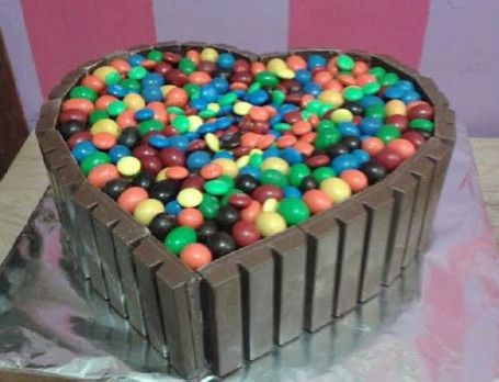 Heart Shape Full Chocolate Kitket Gems Cake