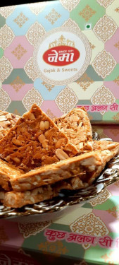 Punjabi Dana Chikki 250 Gms