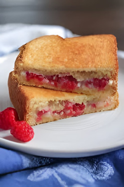 Rasberry Grilled Sandwich