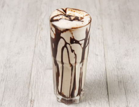 Coffee Milkshake With Ice Cream