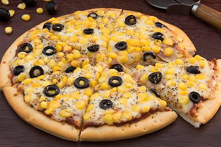 Olives Corn Pizza