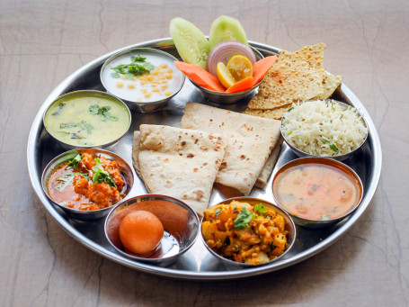 Chotiwala Ki Thali