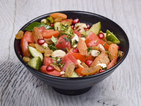 Vegetable Nutty Salad