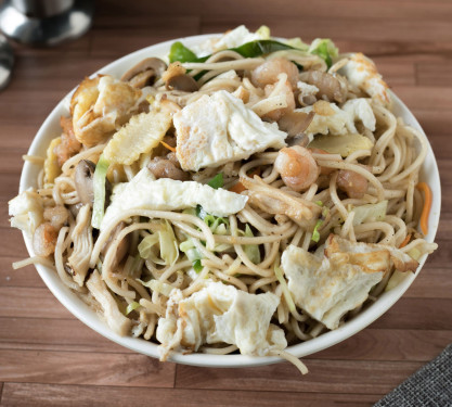 Chicken Special Hakka Noodles(Half)