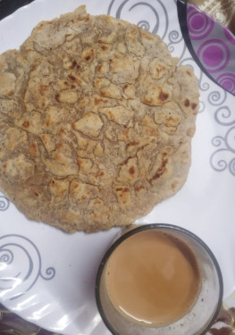 Koki Namak Kalimirchi Wali With Tea