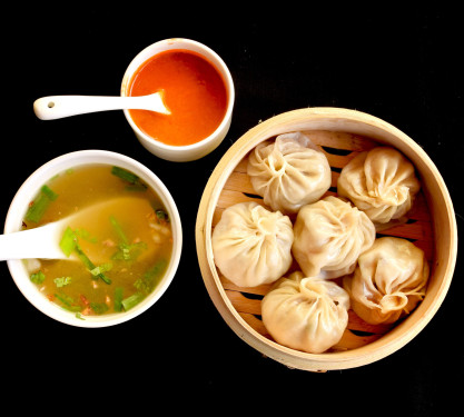 Chicken Stea Momo