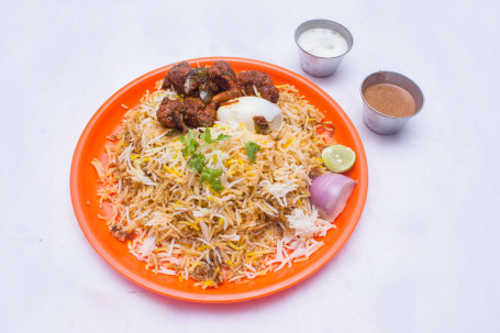 Chicken Fry Biryani (Served With Raita And Salan) (3 Pcs)