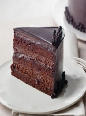 Rich Chocolate Cake Pastry 1 Piece