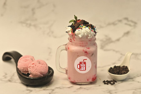 Strawberry Chocochip Fusion Milkshake