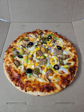 Chicken Supreme Pizza 11