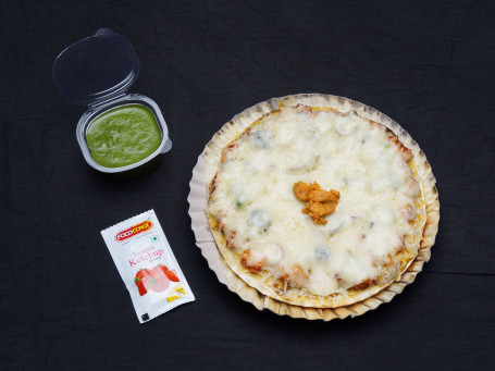 6 Chicken Tandoori Cheese Pizza