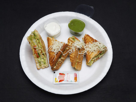 Chicken Tandoori French Cheese Grilled Sandwich