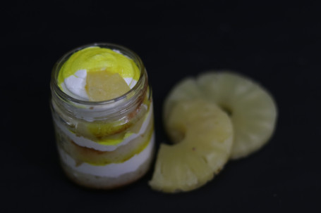 Pineapple Vanilla Jar Cake
