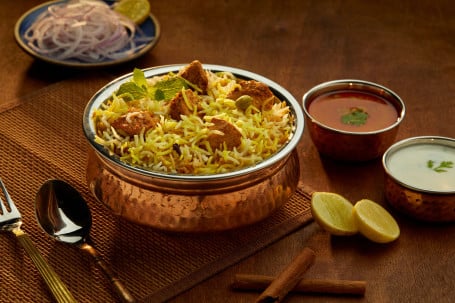 Nizami Chicken Dum Biryani (Boneless) (Serves 1-2)